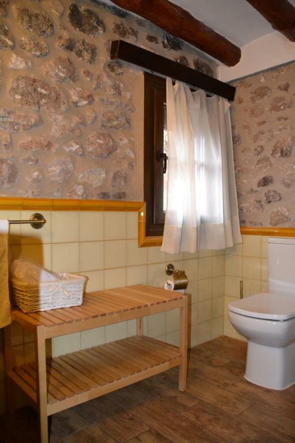 Can Font Guest House Siurana  Bagian luar foto
