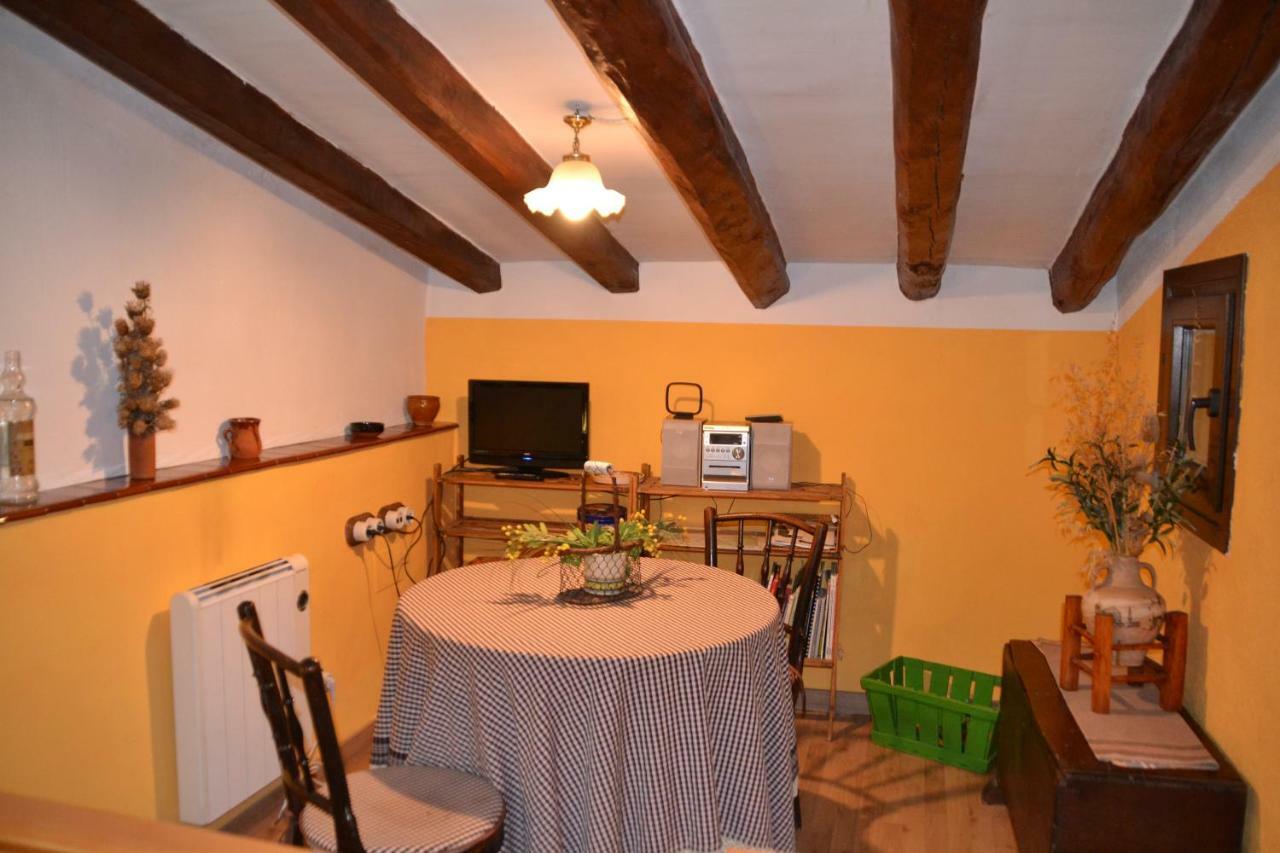 Can Font Guest House Siurana  Bagian luar foto